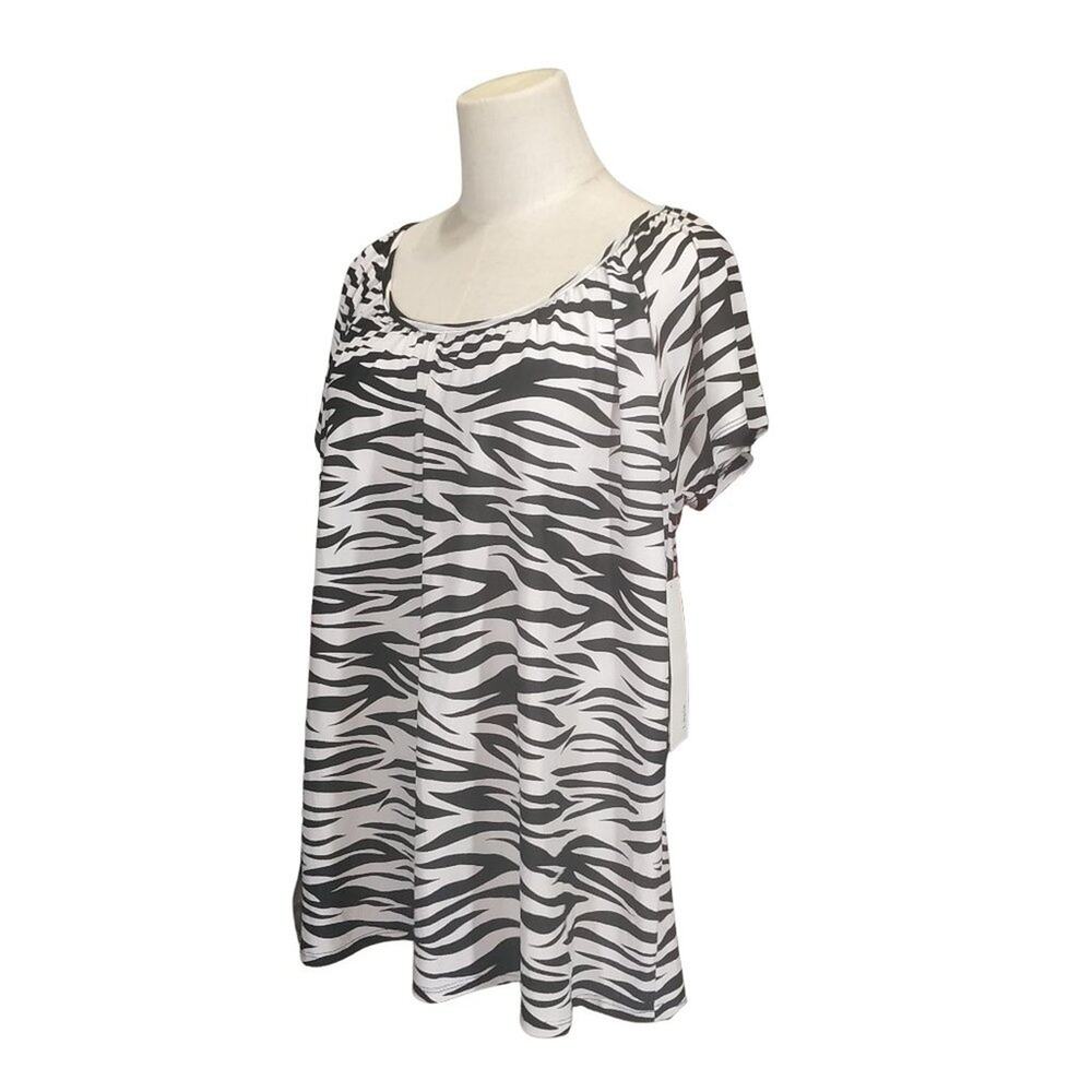 Lapis Zebra Print short Sleeve Top NWT